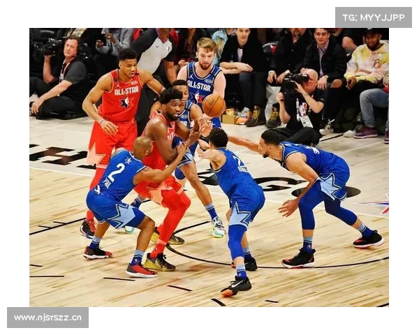 NBA全明星正赛:詹姆斯队20分逆转 杜少31分字母哥38+11 NBA全明星正赛:詹姆斯队20分逆转 杜少31分字母哥38+11